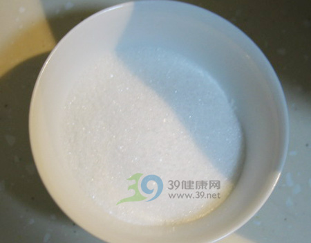 健康饮食的近“三黑”远“三白”原则(图)