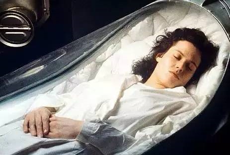 300年后人类将是什么样子?人人都是帅哥美女