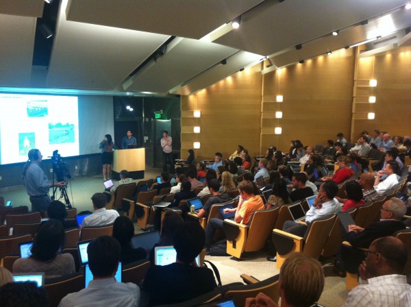 Lessons learned. Entrepreneurial teams present their findings during the "Lean LaunchPad for Life Sciences & Healthcare" program at UCSF.