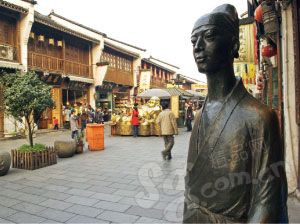 行游| 五座城市 五味春节