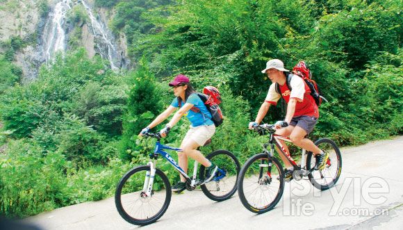 6轮时光 悠然骑行山野间