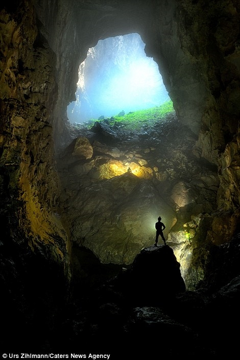 探秘越南最大洞穴：云雾缭绕犹如仙境